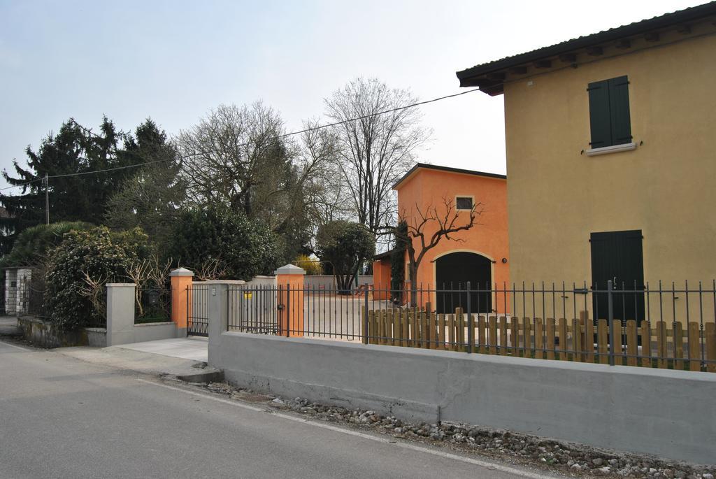 Casa Bassana Apartment Peschiera del Garda Luaran gambar