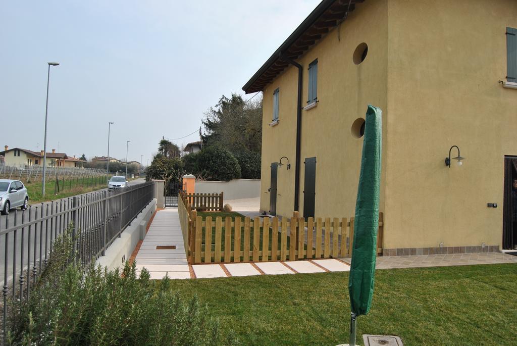 Casa Bassana Apartment Peschiera del Garda Bilik gambar